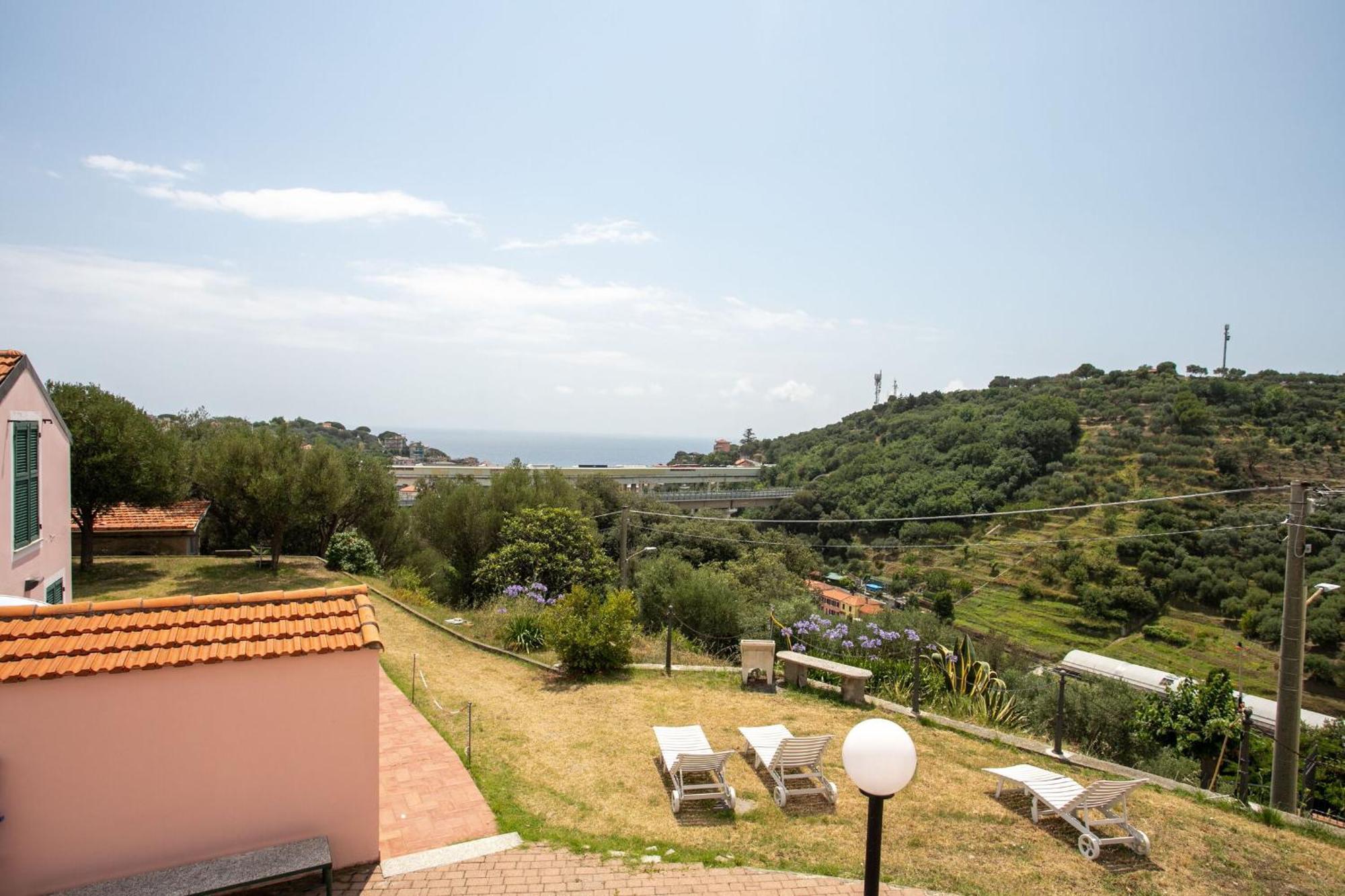 Villa Zafferano Suites Celle Ligure Exterior foto